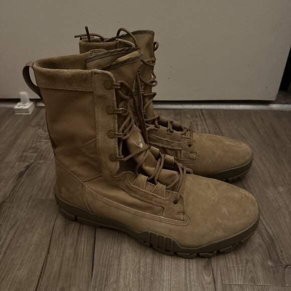 NIKE SFB 8" JUNGLE COYOTE SPECIAL FIELD MILITARY BOOTS 828654-900 SIZE 12.5 New - Picture 1 of 8